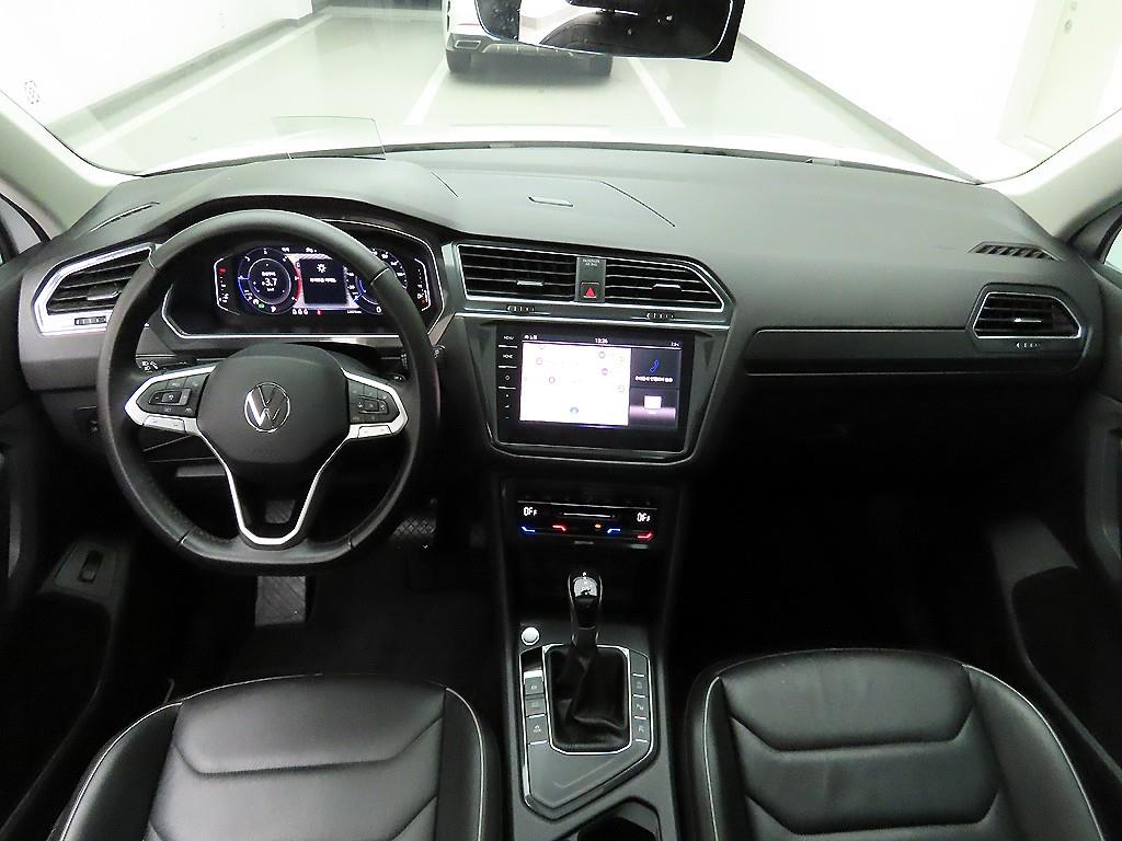 Volkswagen Tiguan - Vista 8