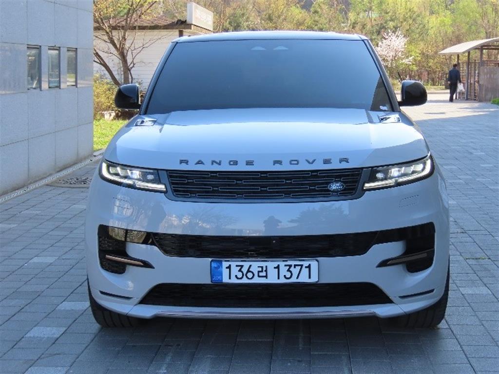 Land Rover Range Rover Sports 2024 skyblue - Importación desde Corea - HF Imports Iquique - Foto 1
