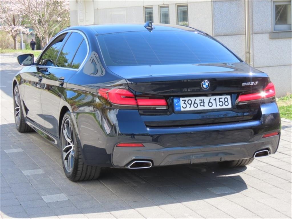 BMW 5 Series - Vista 7