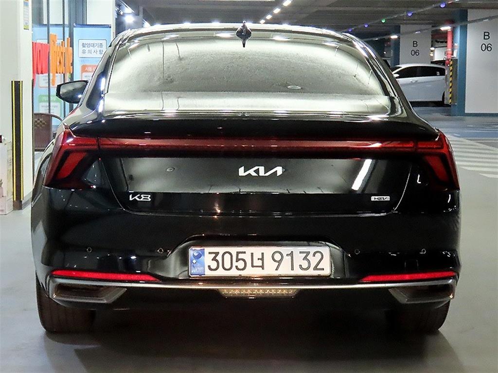 KIA K8 - Vista 5