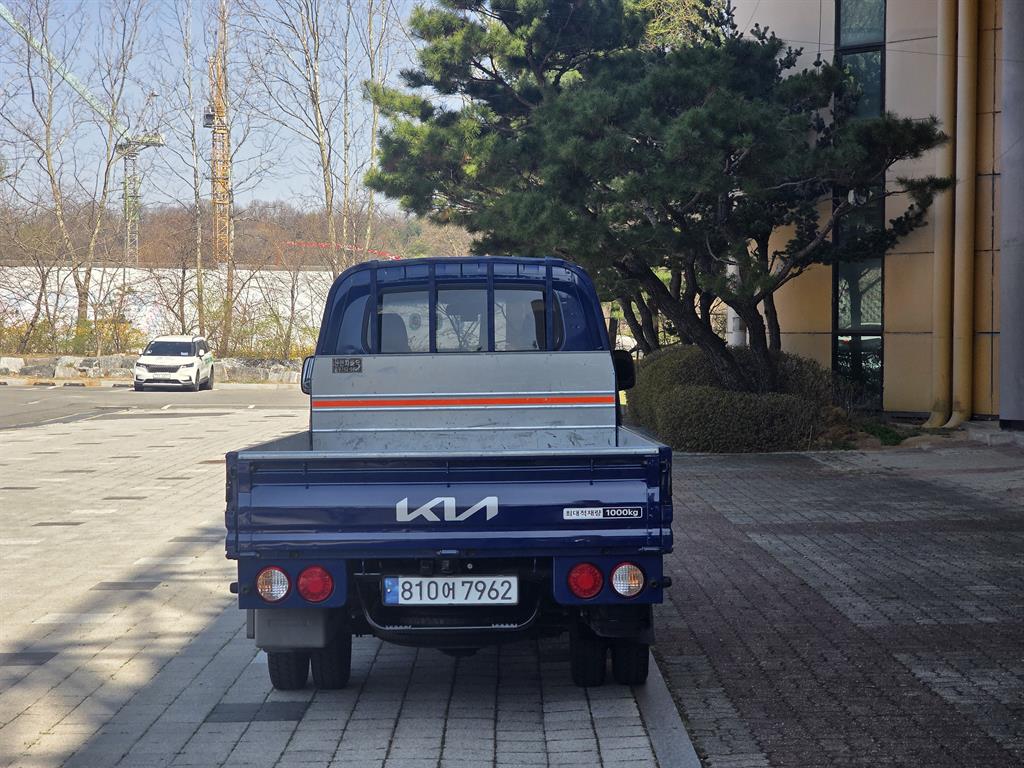 Small Truck Cargo (small) - Vista 6
