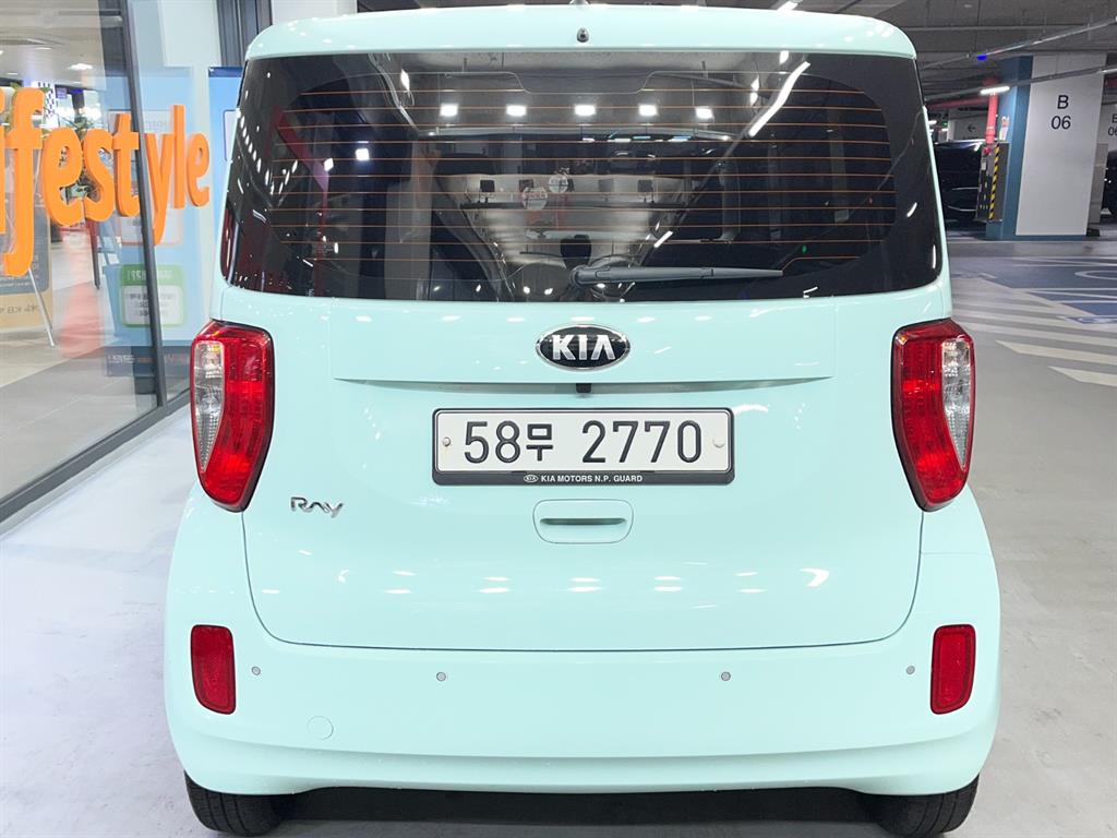 KIA Ray - Vista 4