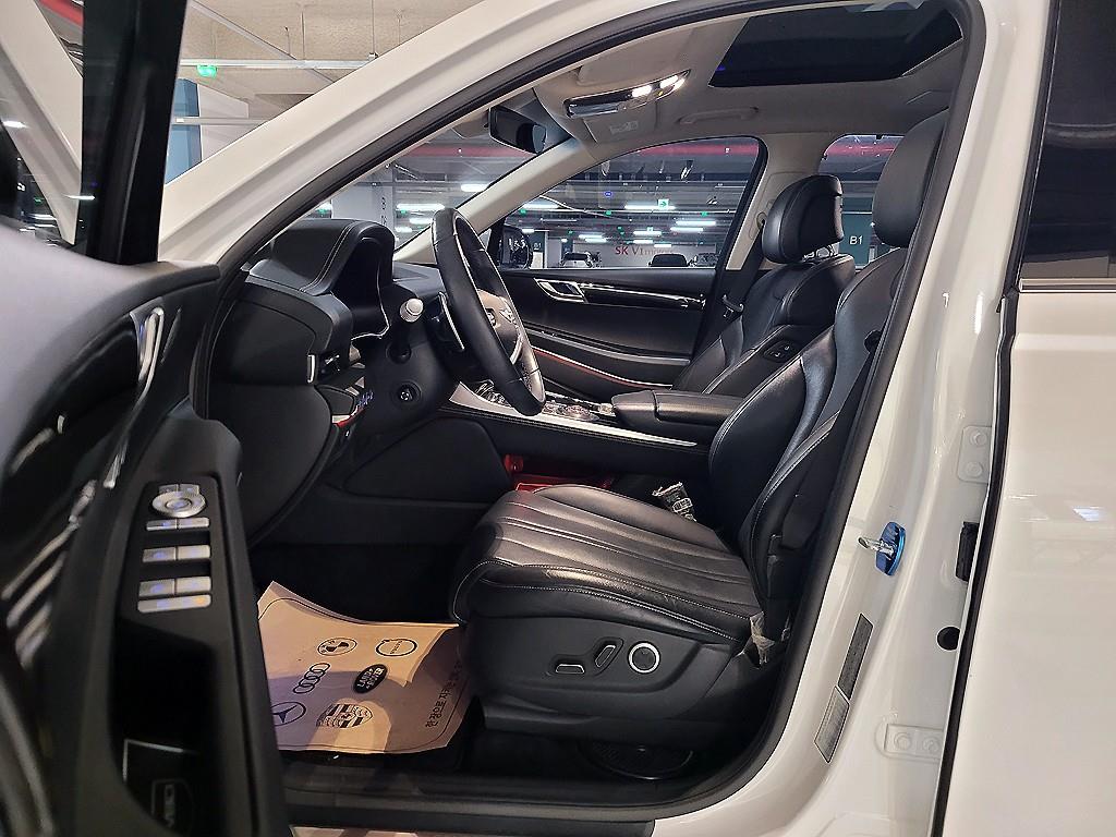 Genesis GV80 - Vista 7