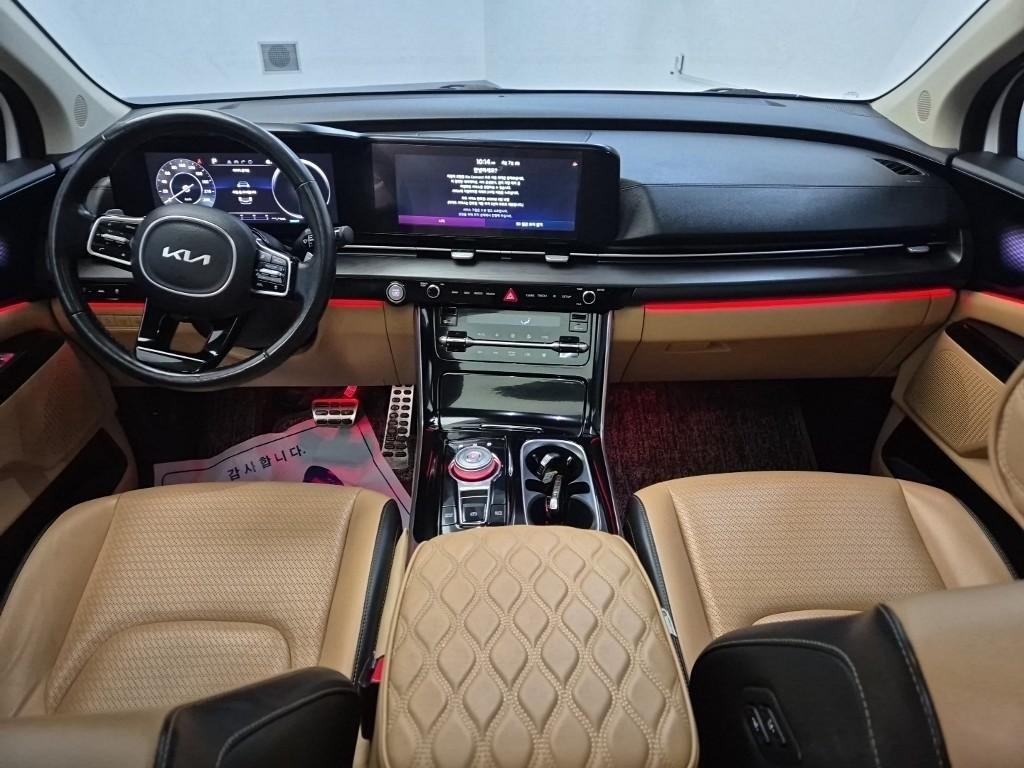 KIA Carnival - Vista 7