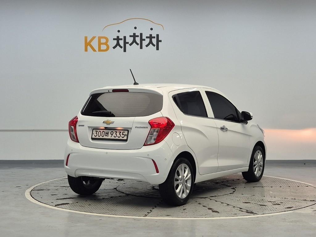 Chevrolet Spark - Vista 3