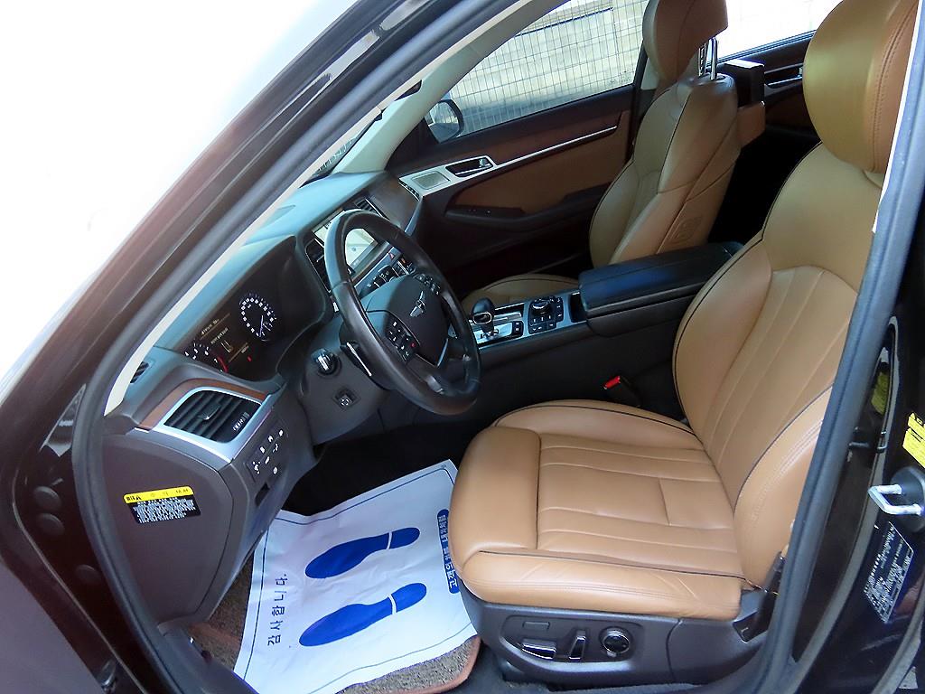 Genesis G80 - Vista 5