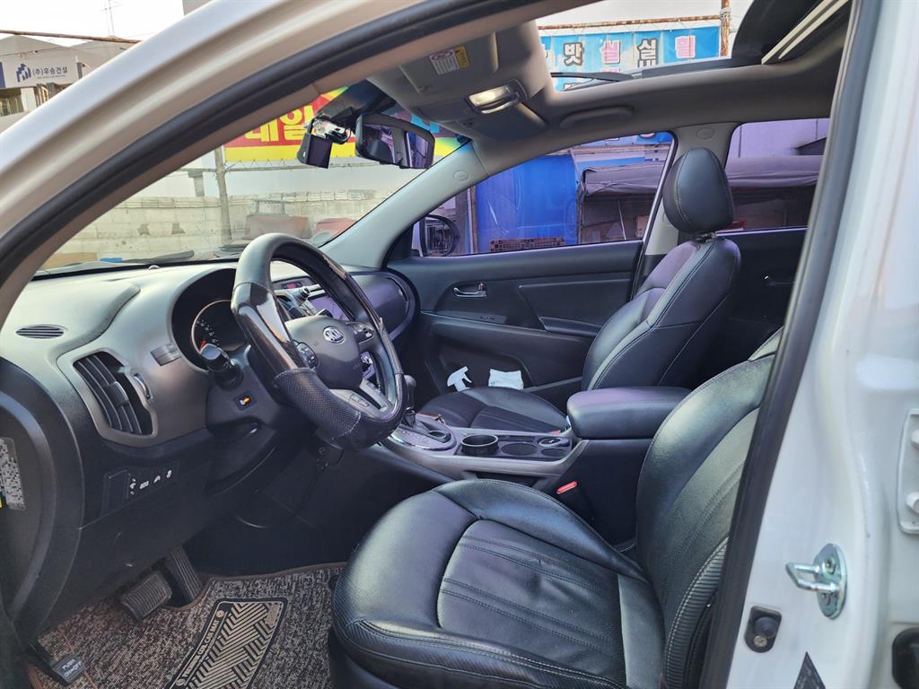 KIA Sportage - Vista 12