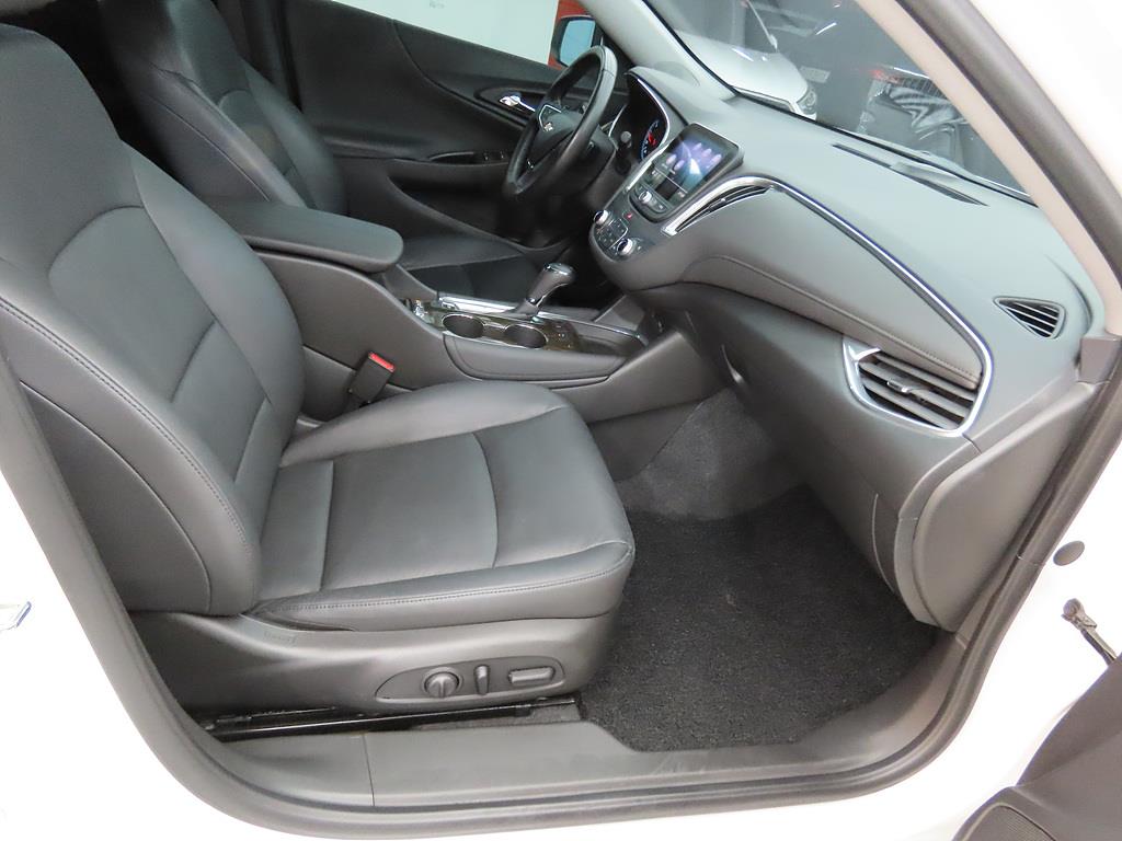 Chevrolet Malibu - Vista 8