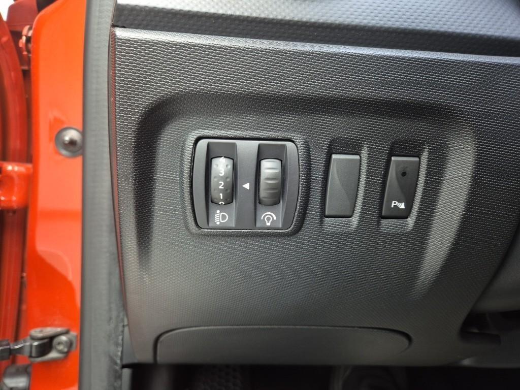 SAMSUNG QM3 2015 Naranjo - Importación desde Corea - HF Imports Iquique - Foto 17