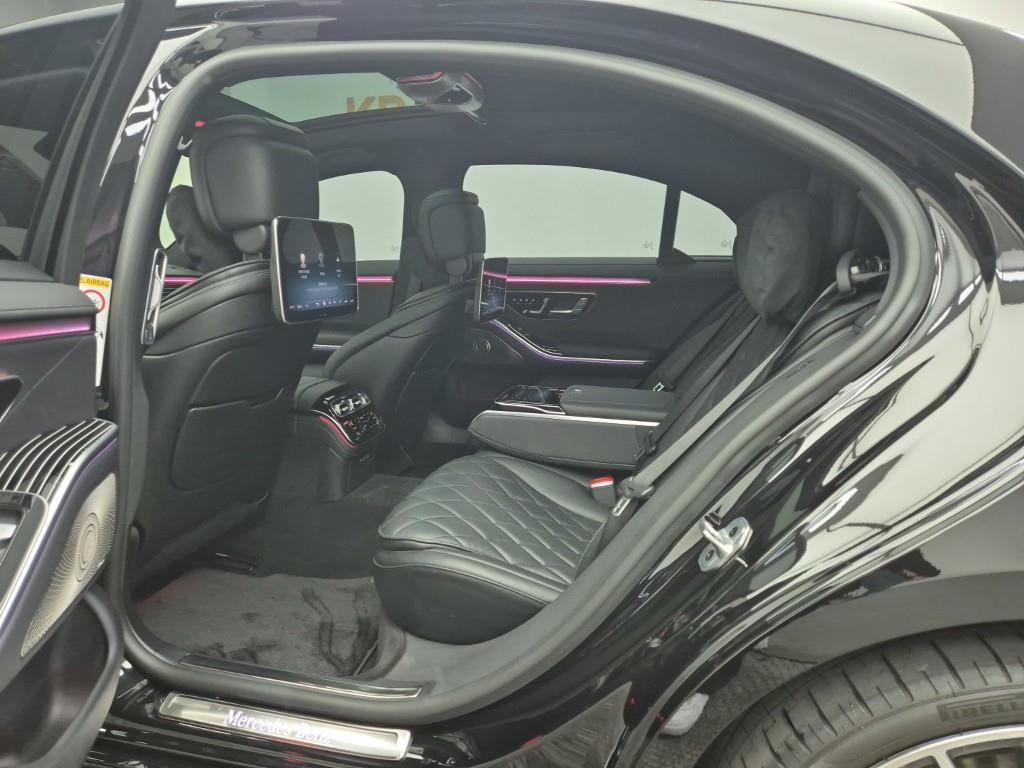 Mercedes Benz S Class - Vista 12