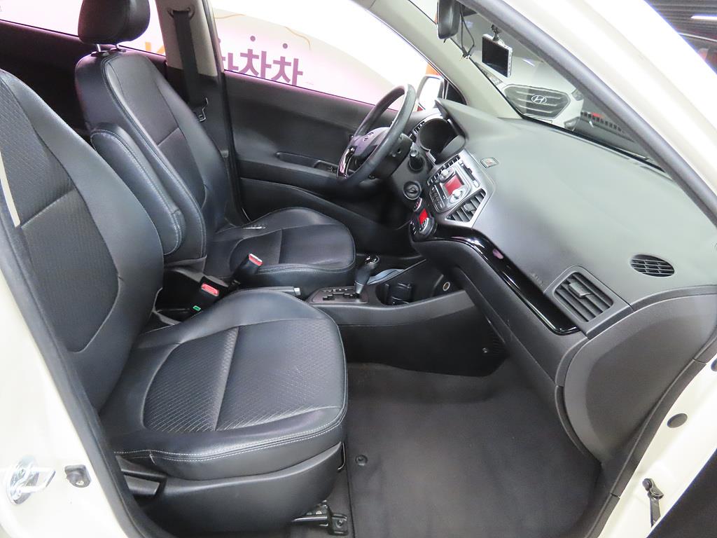 KIA Morning - Vista 8