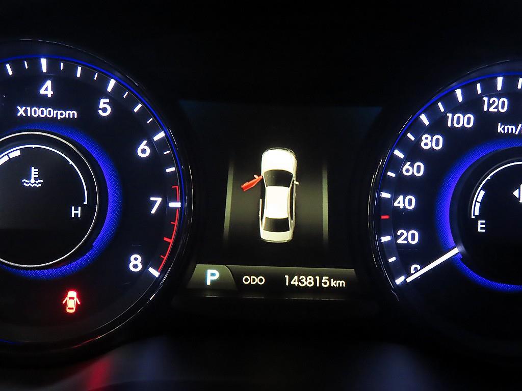 HYUNDAI Grandeur - Vista 9