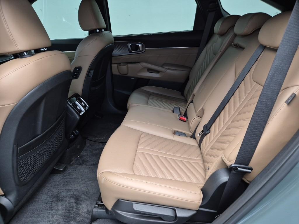 KIA Sorento - Vista 12