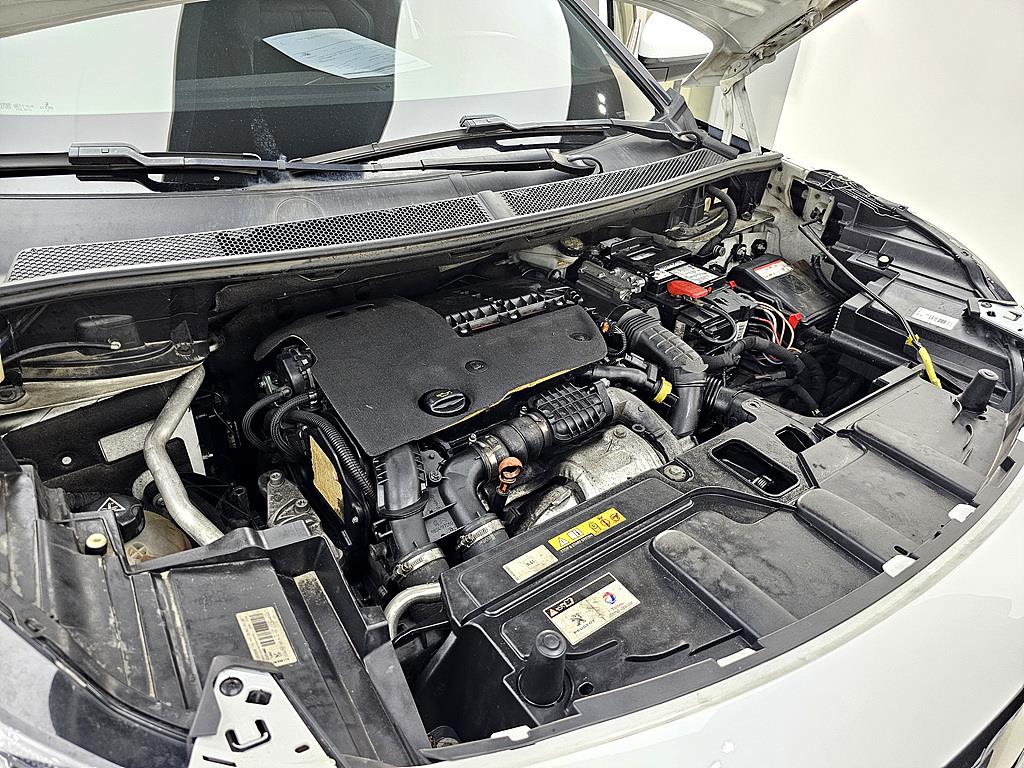 Peugeot 5008 - Vista 6