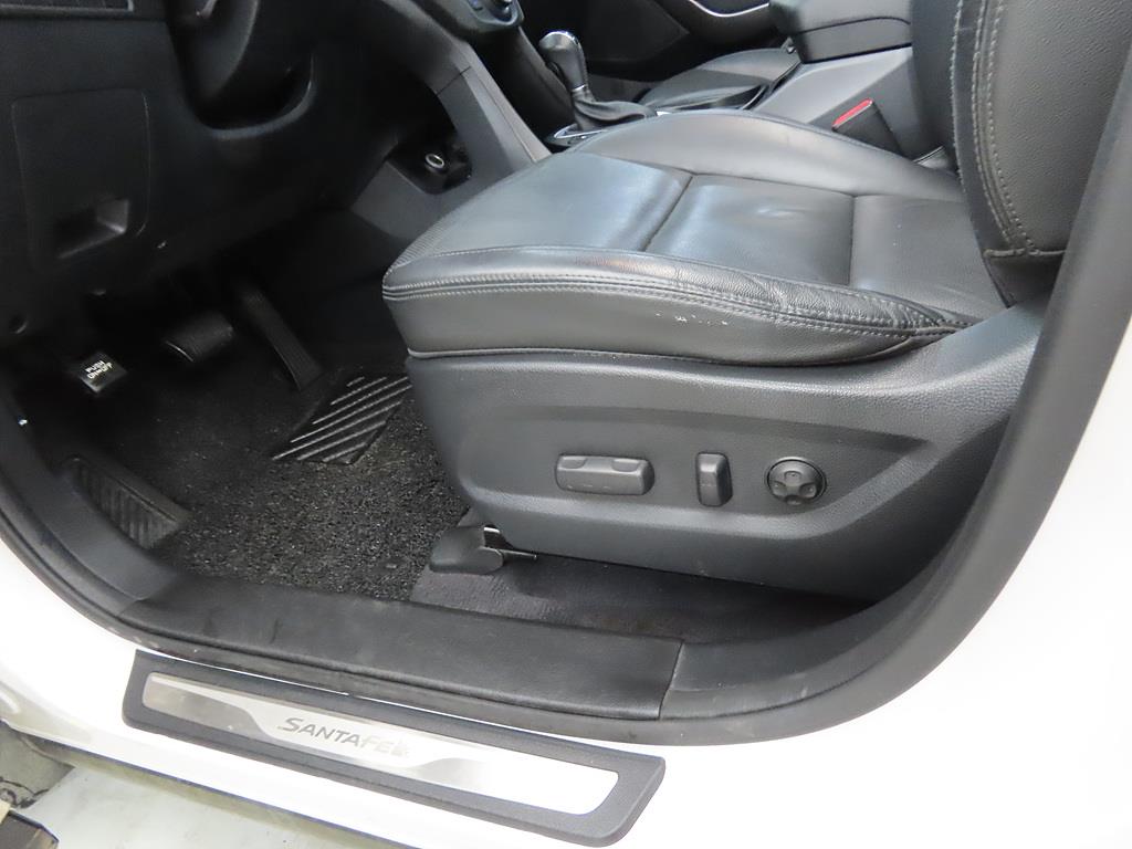 HYUNDAI Santa Fe 2016 Blanco - Importación desde Corea - HF Imports Iquique - Foto 17