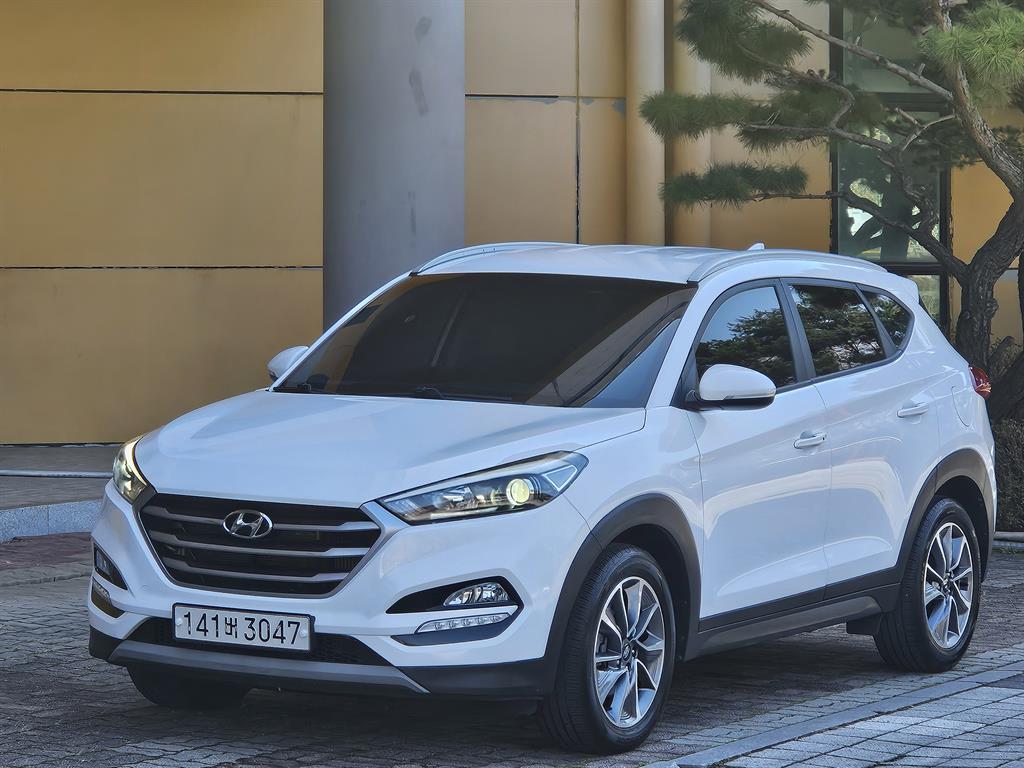 HYUNDAI Tucson - Vista 2