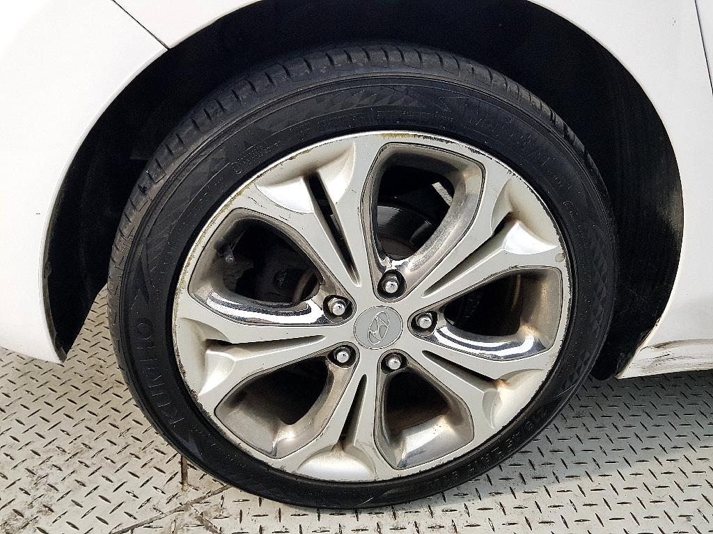 HYUNDAI i30 - Vista 9