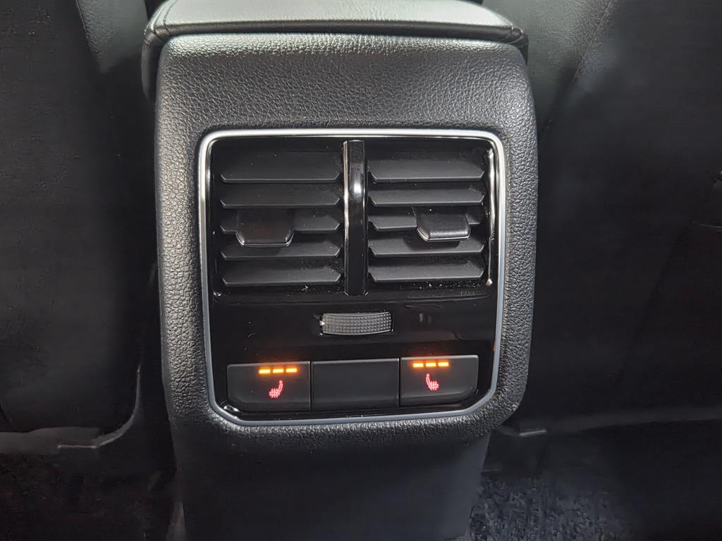 Volkswagen Passat - Vista 12