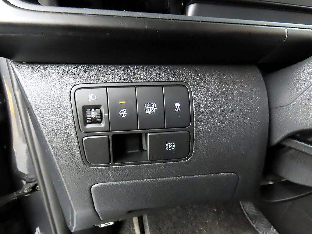 HYUNDAI Staria - Vista 12