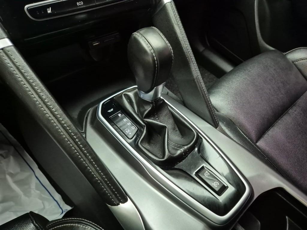 SAMSUNG QM6 - Vista 8