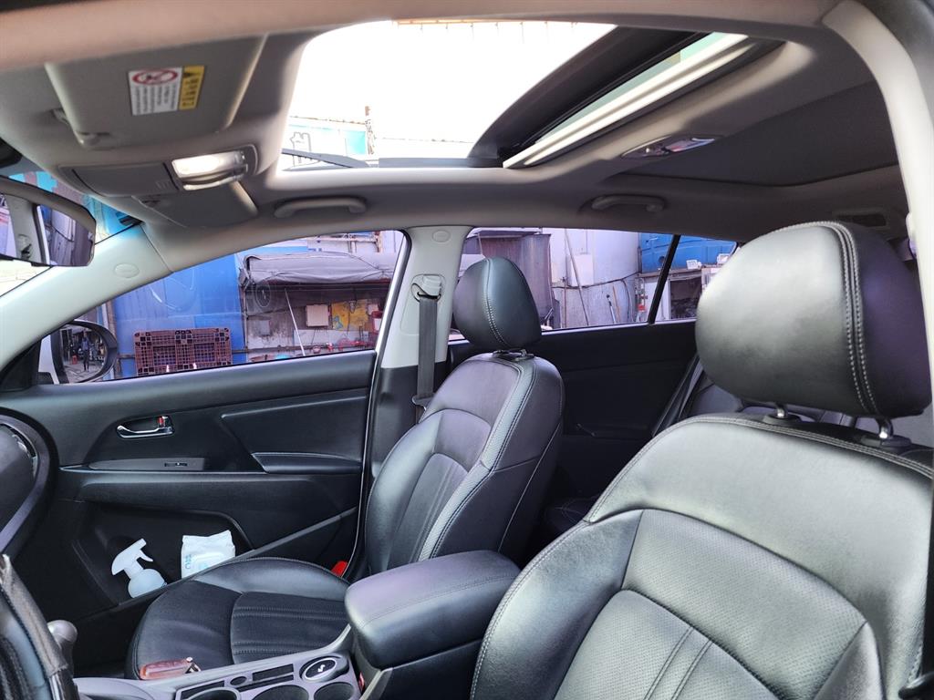 KIA Sportage - Vista 11