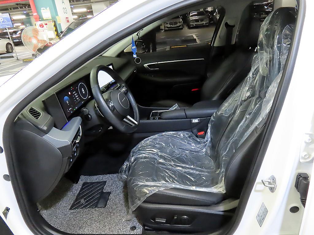 HYUNDAI Sonata - Vista 6