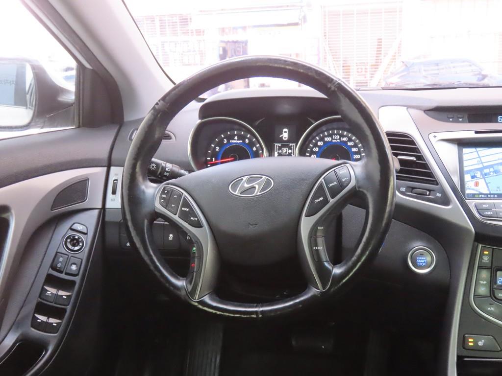HYUNDAI Avante 2014 - Importación desde Corea - HF Imports Iquique - Foto 18