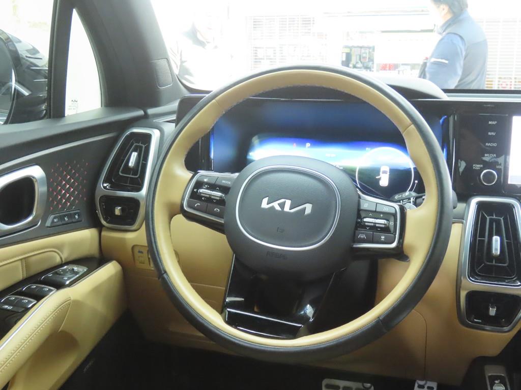 KIA Sorento 2023 Gris - Importación desde Corea - HF Imports Iquique - Foto 17