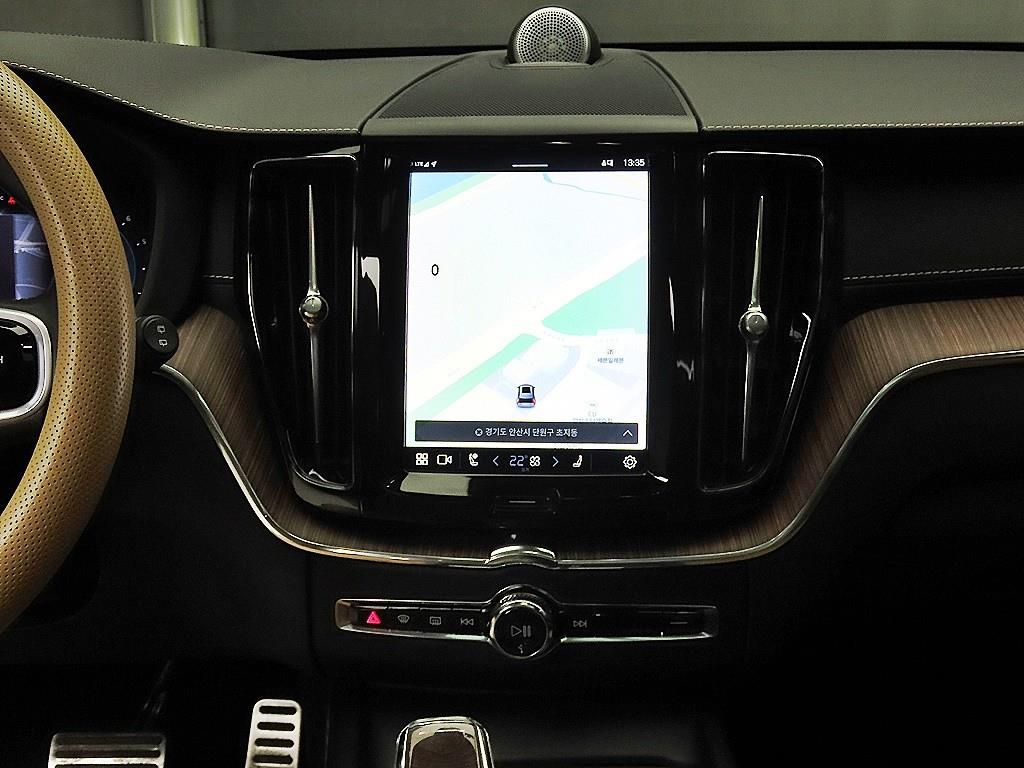 Volvo XC60 - Vista 12