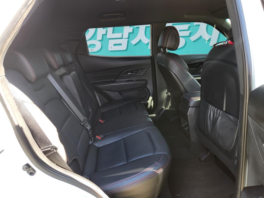 Ssangyong Korando - Vista 12