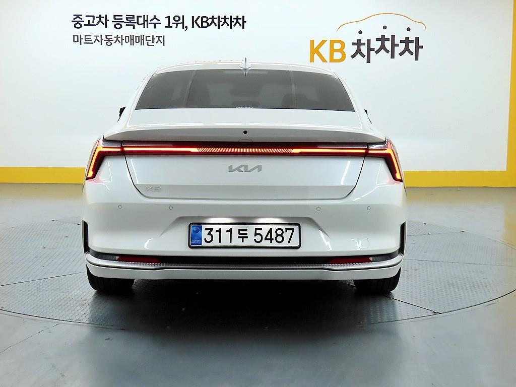KIA K8 - Vista 3