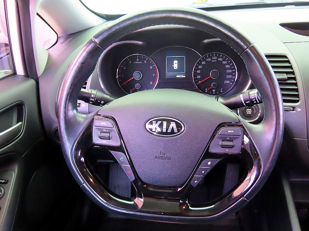 KIA K3 - Vista 7