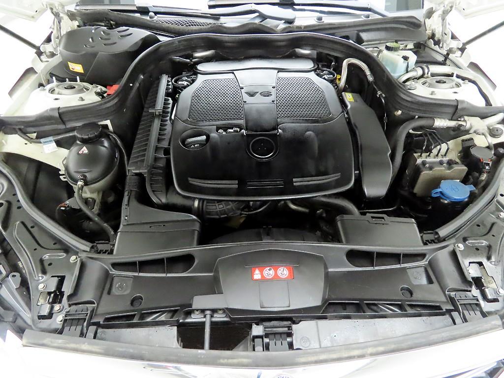 Mercedes Benz E class 2016 Blanco - Importación desde Corea - HF Imports Iquique - Foto 20