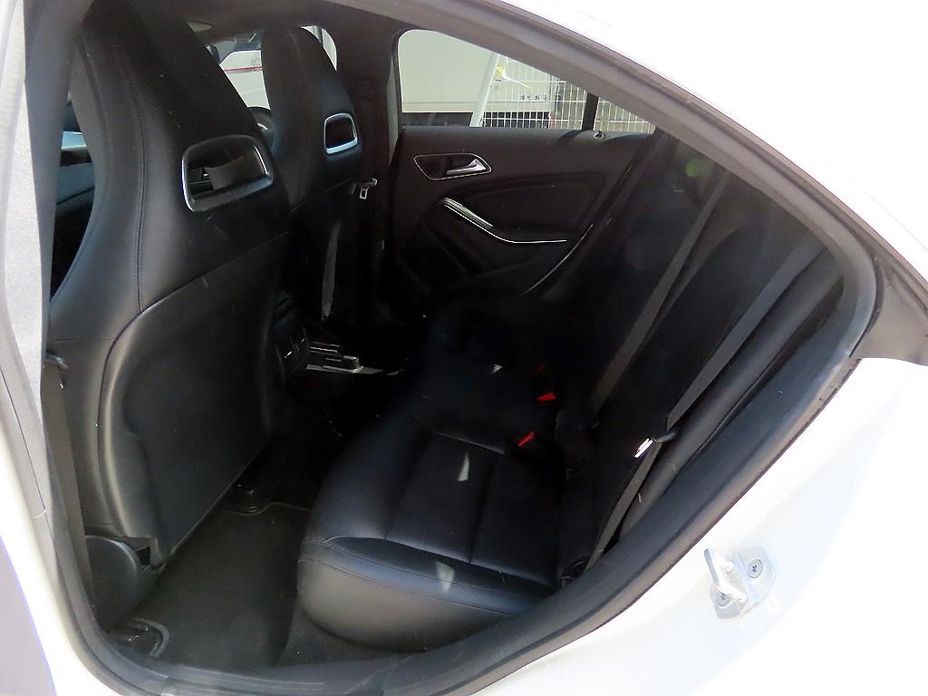 Mercedes Benz CLA Class - Vista 6