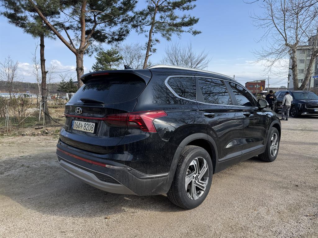 HYUNDAI Santa Fe - Vista 4