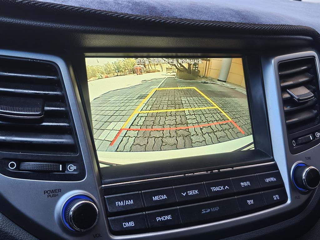 HYUNDAI Tucson - Vista 10