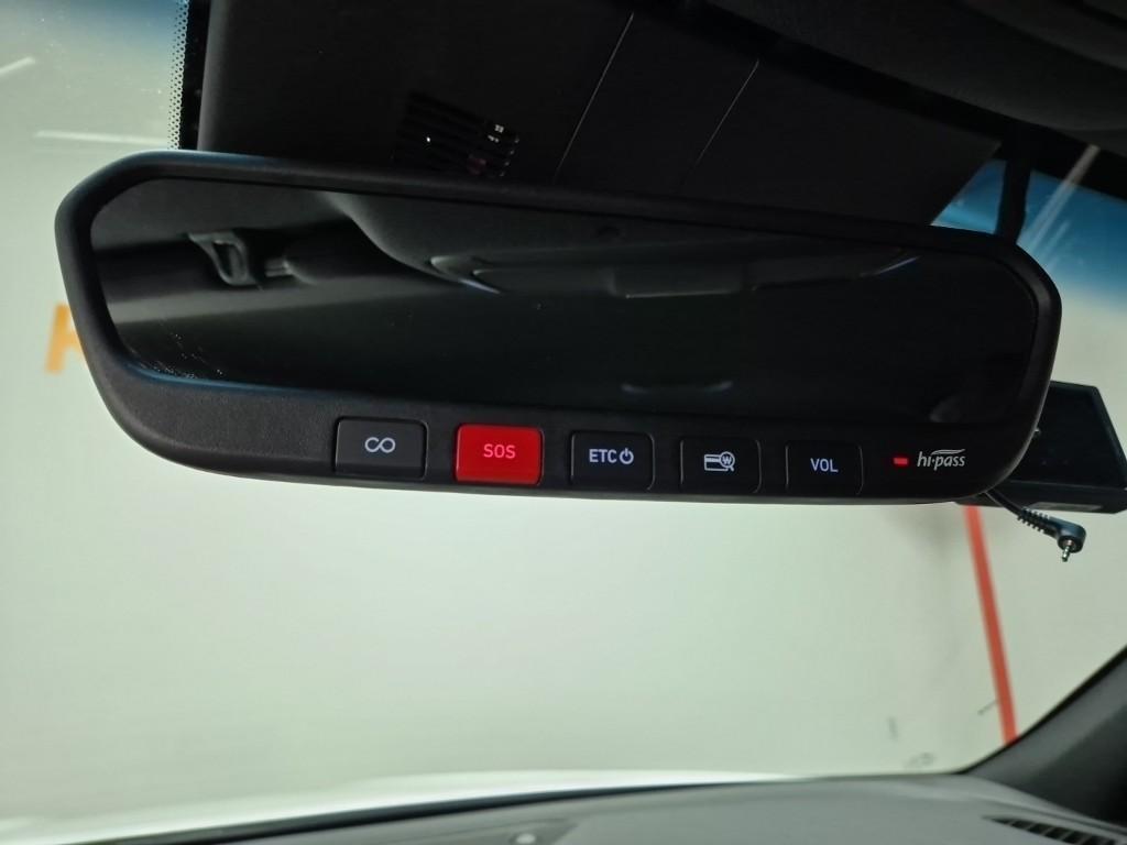 Genesis G70 2023 Blanco - Importación desde Corea - HF Imports Iquique - Foto 20