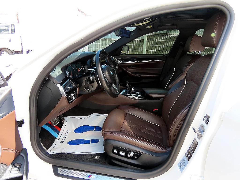 BMW 5 Series - Vista 5