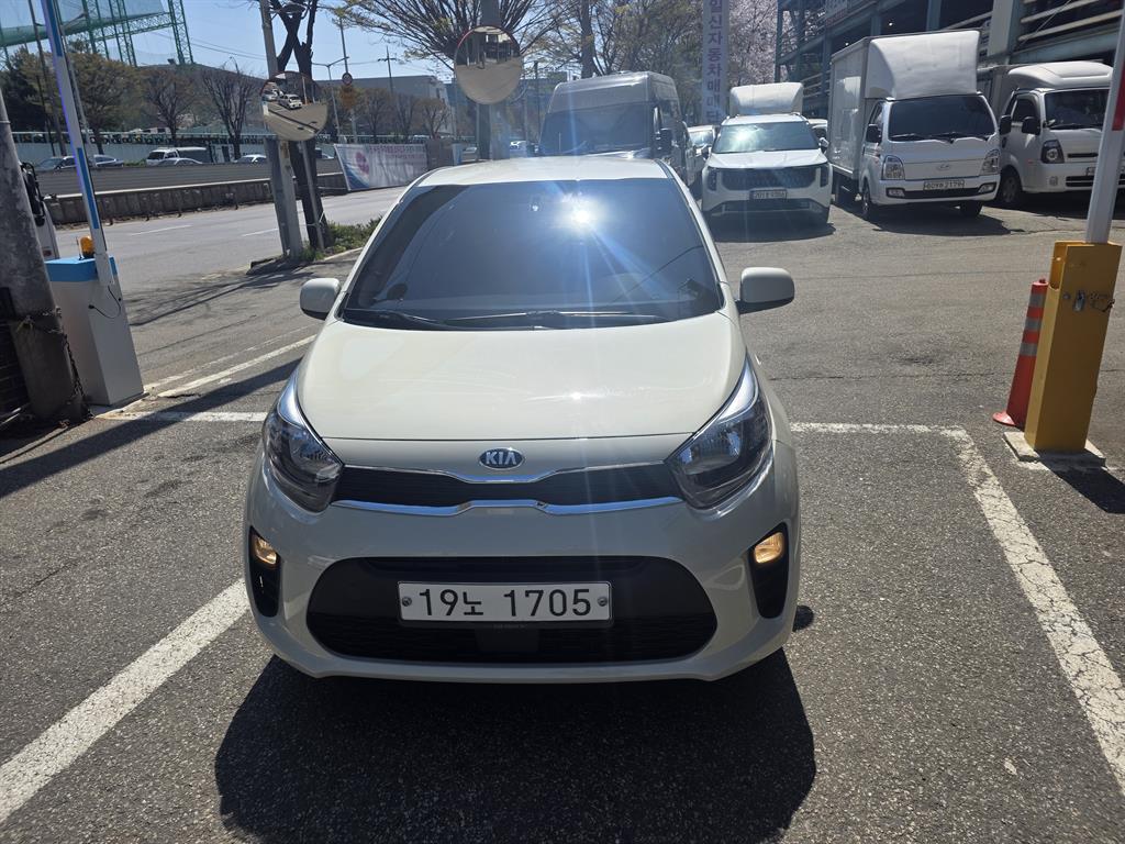 KIA Morning 2018 Blanco - Importación desde Corea - HF Imports Iquique - Foto 1