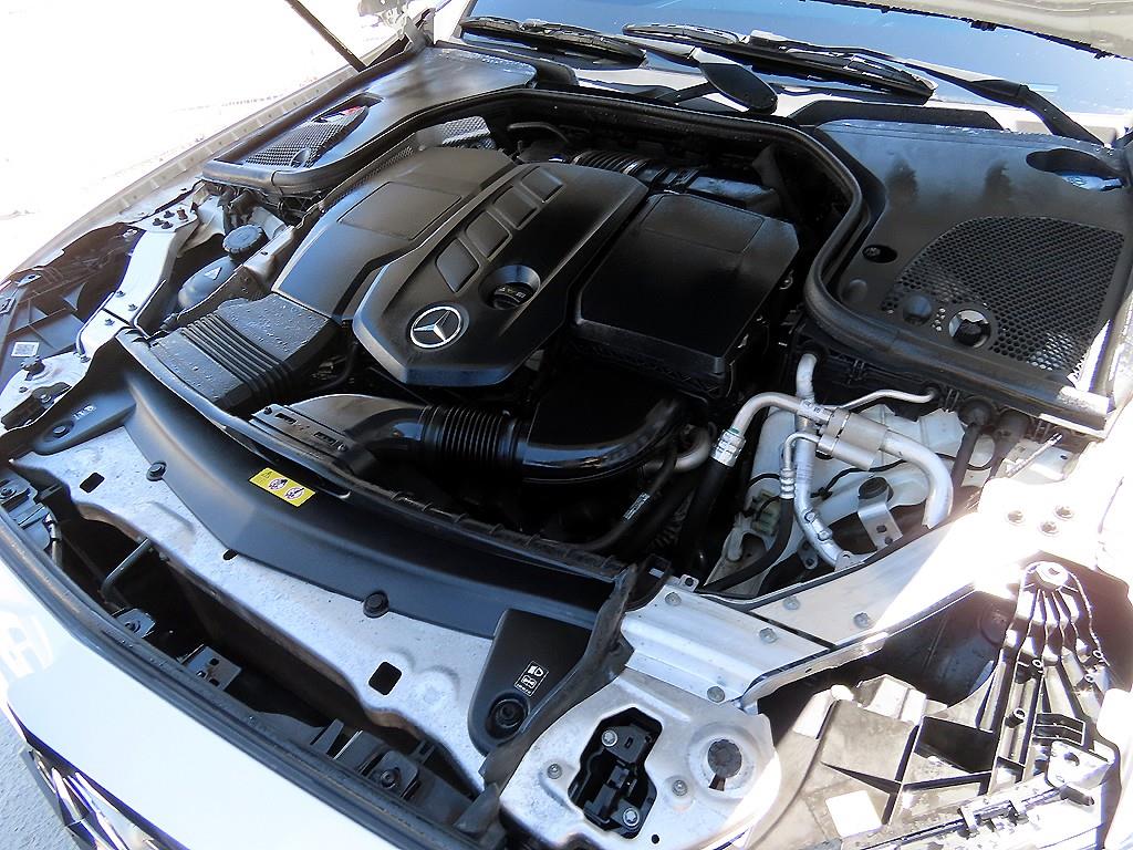 Mercedes Benz E class 2017 Blanco - Importación desde Corea - HF Imports Iquique - Foto 19