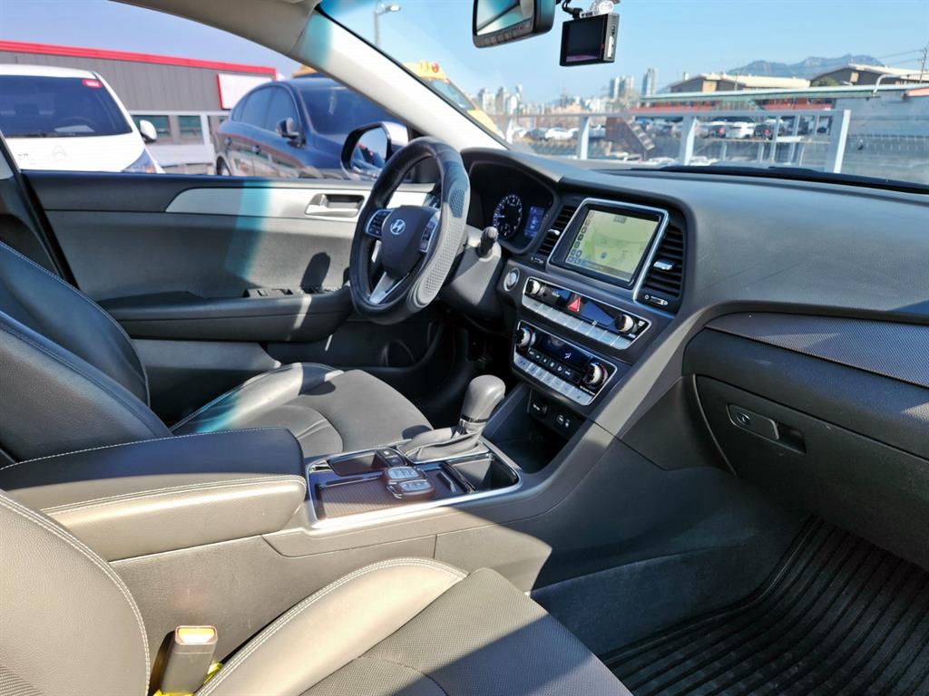 HYUNDAI Sonata 2020 Plateado - Importación desde Corea - HF Imports Iquique - Foto 13