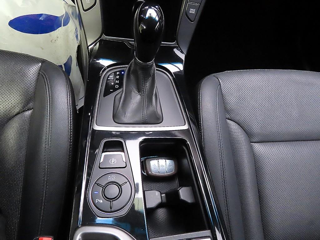 HYUNDAI i40 - Vista 10