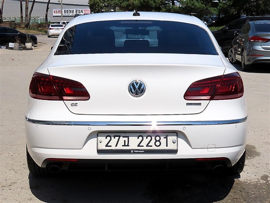 Volkswagen CC - Vista 4