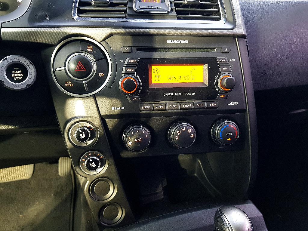 Ssangyong Korando - Vista 12