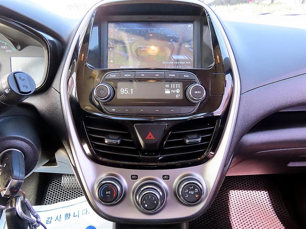 Chevrolet Spark 2017 Negro - Importación desde Corea - HF Imports Iquique - Foto 14