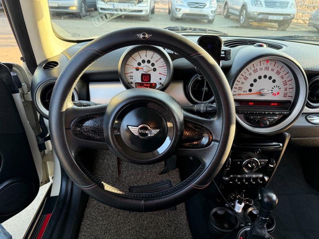 Mini Cooper - Vista 7