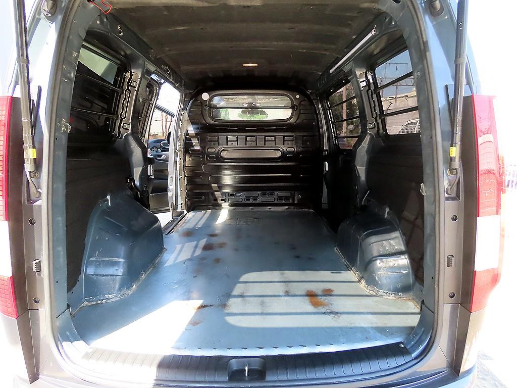 HYUNDAI Staria 2024 Gris - Importación desde Corea - HF Imports Iquique - Foto 18