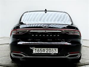 HYUNDAI Grandeur - Vista 6