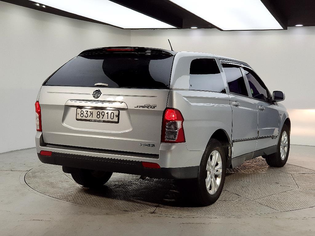 Ssangyong Korando - Vista 4