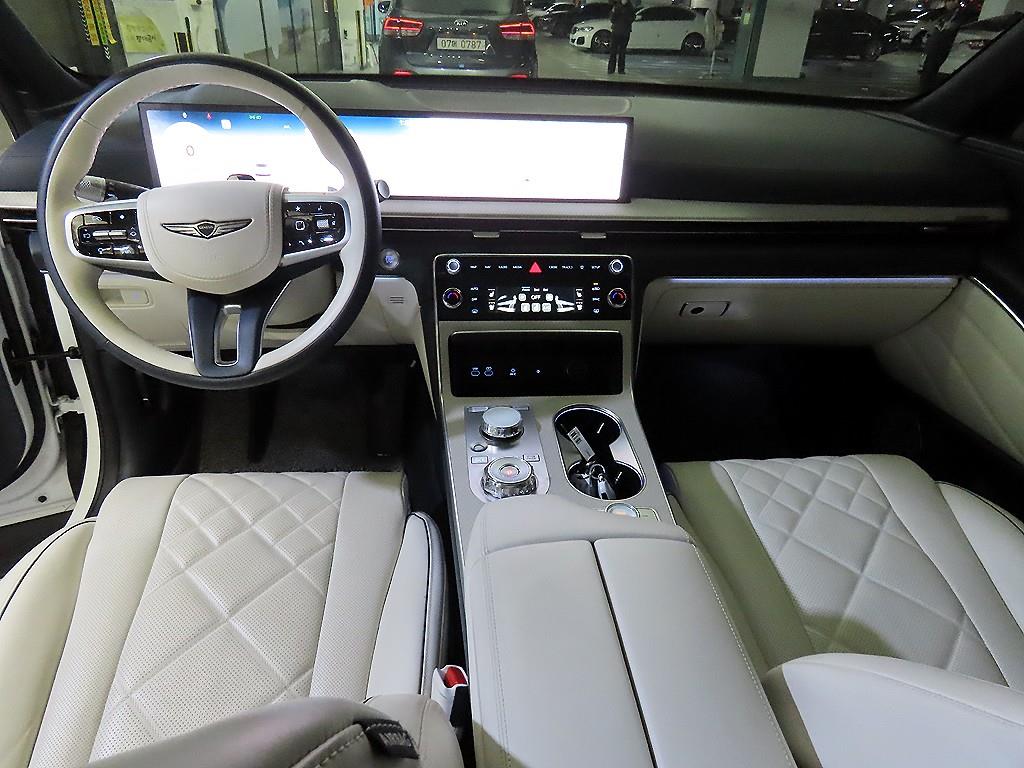 Genesis GV80 - Vista 10